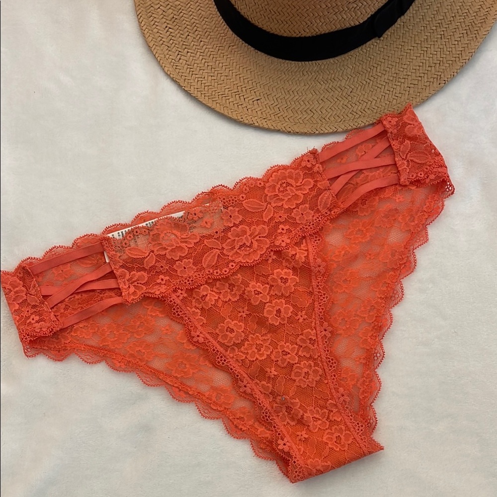 Hollister | Women’s Orange Lace Panties Size Medium